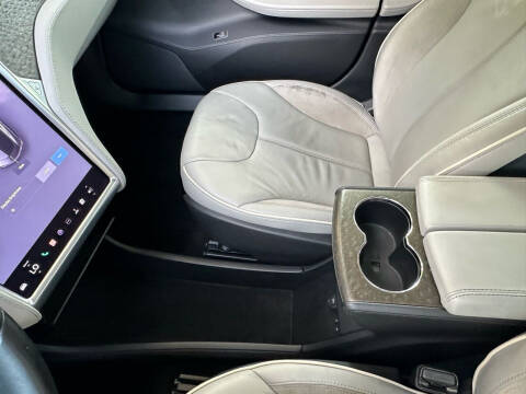 2013 Tesla Model S Performance