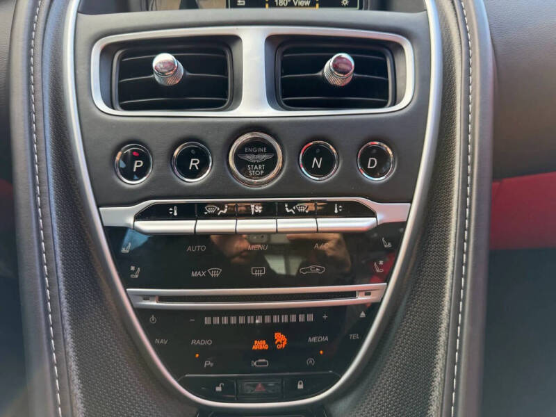 2017 Aston Martin DB11