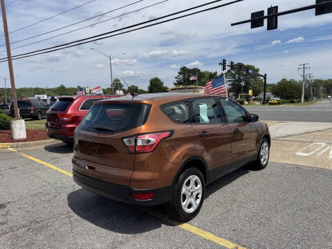 2017 Ford Escape S