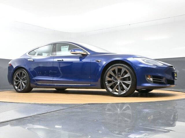 2019 Tesla Model S Standard Range