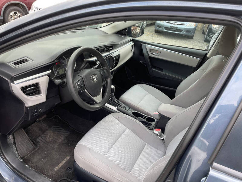 2016 Toyota Corolla LE