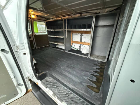 2013 Ford E-Series E-250