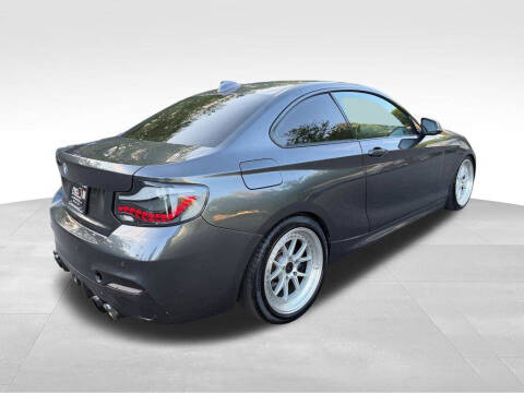 2016 BMW 2 Series M235i