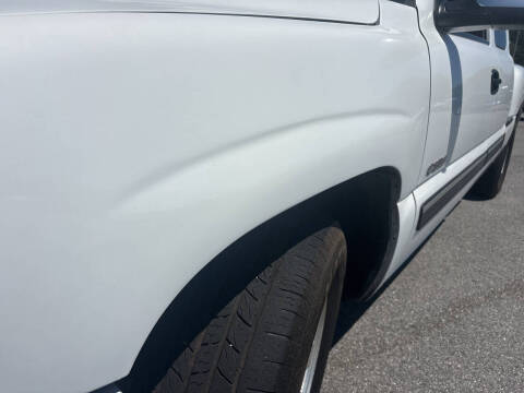 2001 Chevrolet Silverado 1500 LS