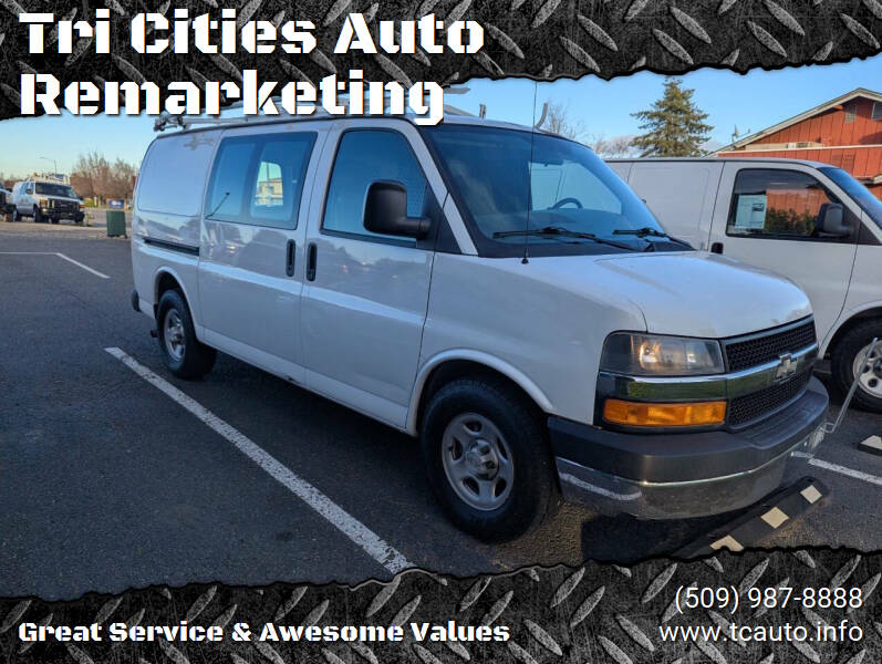 2008 Chevrolet Express Cargo Work Van's photo