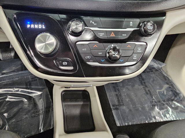 2017 Chrysler Pacifica Touring