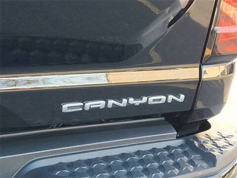 2024 GMC Canyon Denali