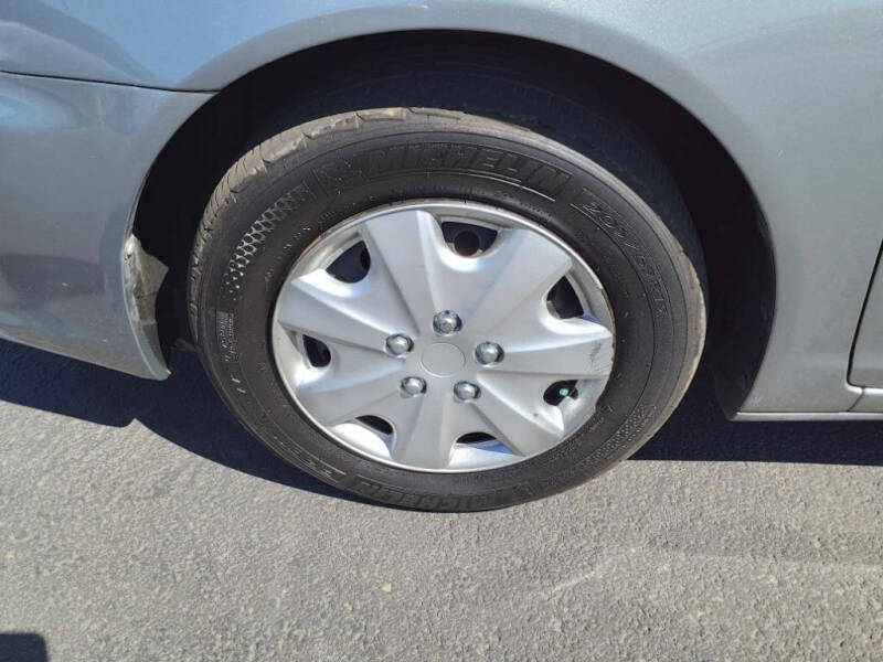 2006 Toyota Camry LE