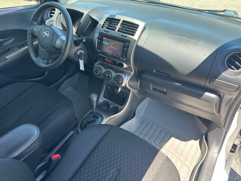 2011 Scion xD