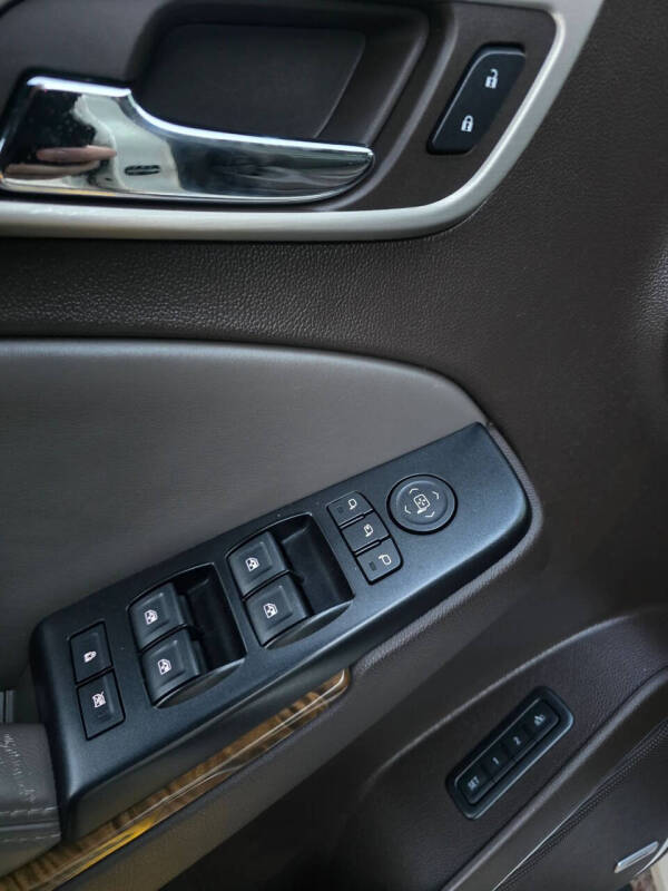 2015 GMC Yukon Denali