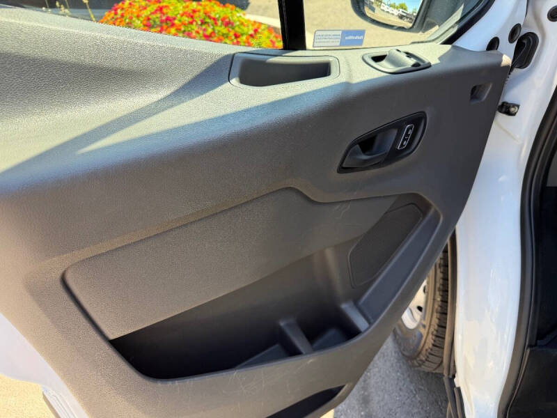 2023 Ford Transit