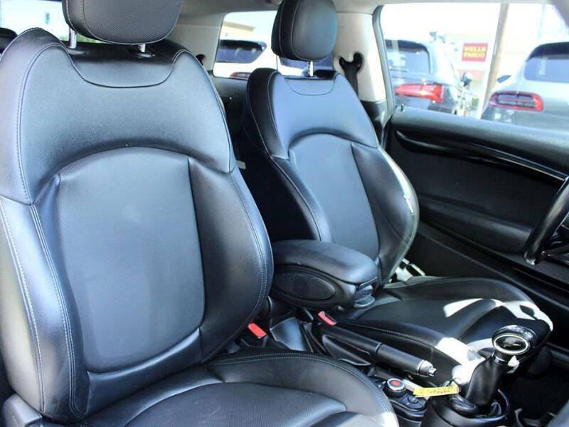 2018 MINI Hardtop 2 Door Cooper S