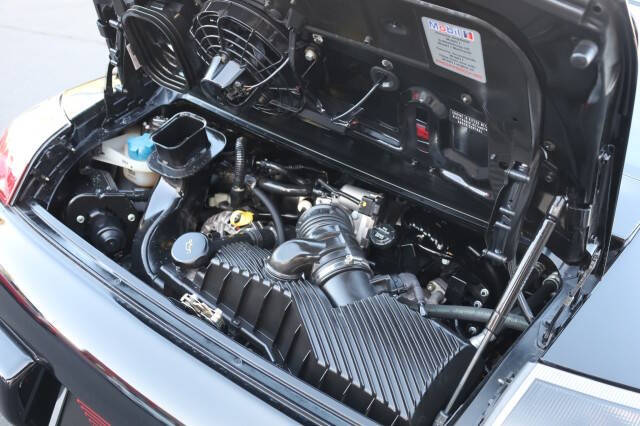 2003 Porsche 911