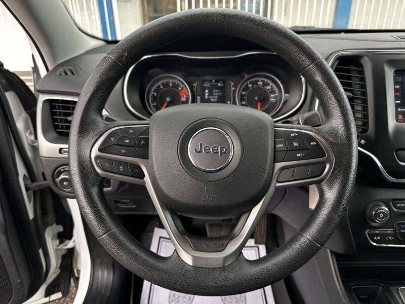 2019 Jeep Cherokee Latitude