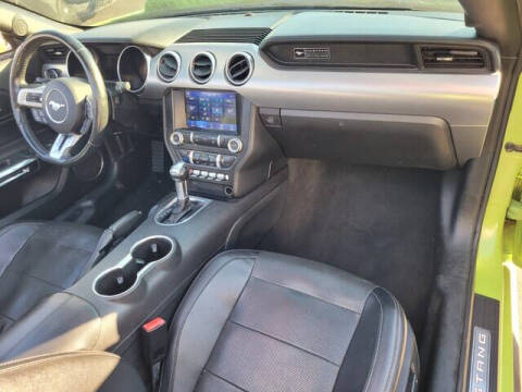 2020 Ford Mustang EcoBoost