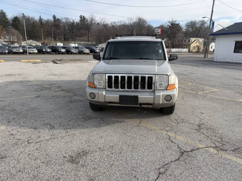 2007 Jeep Commander Sport's photo