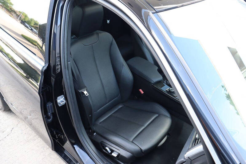 2018 BMW 3 Series 330i