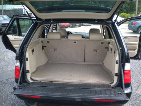 2004 BMW X5 3.0i