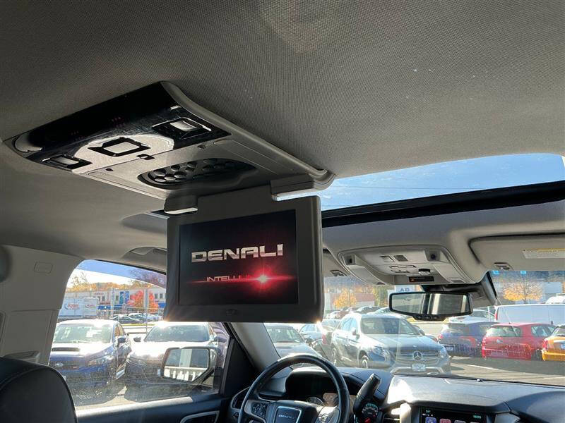 2017 GMC Yukon XL Denali