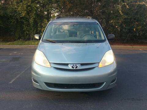 2006 Toyota Sienna for sale at Wheels To Go Auto Sales in Greenville SC
