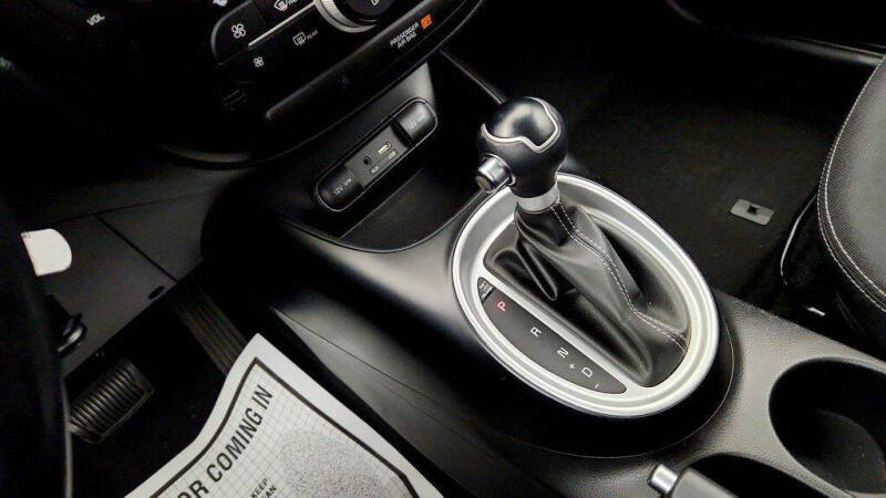 2019 Kia Soul +