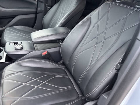 2024 Ford Mustang Mach-E Select