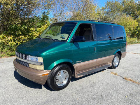 2000 Chevrolet Astro LS