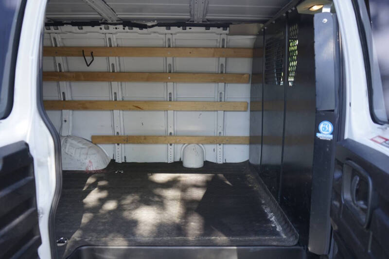 2021 Chevrolet Express 2500