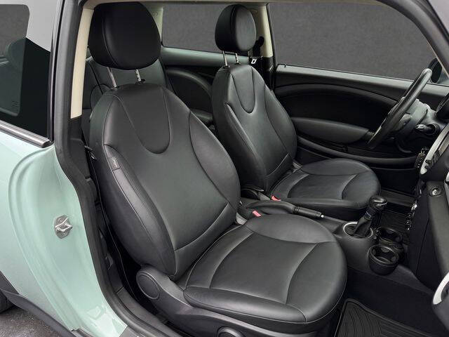 2013 MINI Hardtop Cooper