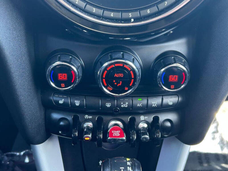 2015 MINI Hardtop 4 Door Cooper