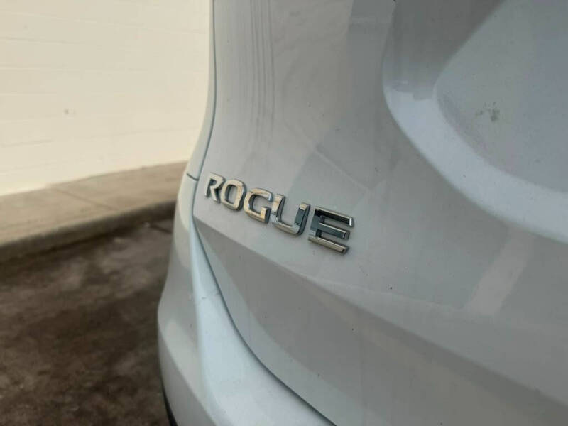 2016 Nissan Rogue S