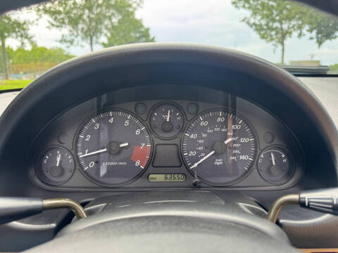 2000 Mazda MX-5 Miata