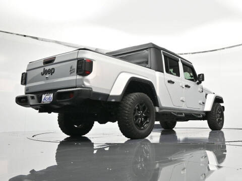 2022 Jeep Gladiator Willys