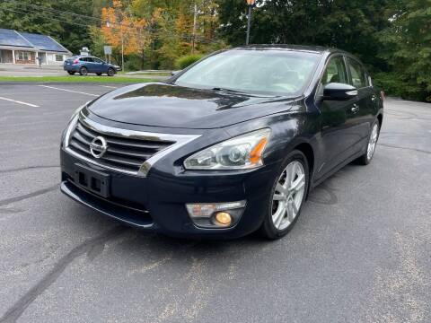 2013 Nissan Altima for sale at Volpe Preowned in North Branford CT