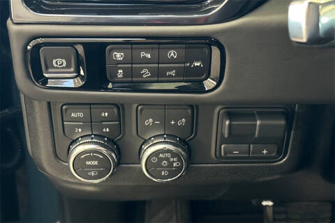 2025 GMC Yukon XL AT4 Ultimate