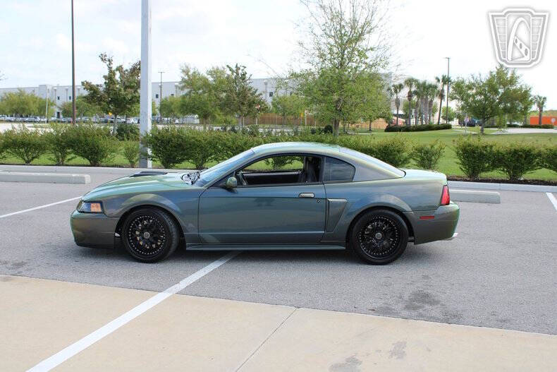 2003 Ford Mustang Mach 1 Premium