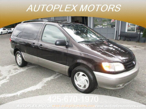 2001 Toyota Sienna for sale at Autoplex Motors in Lynnwood WA