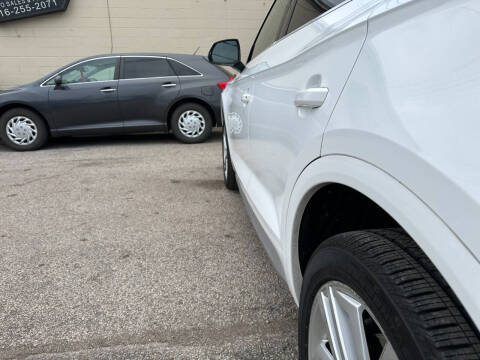 2018 Audi Q5 2.0T quattro Premium Plus