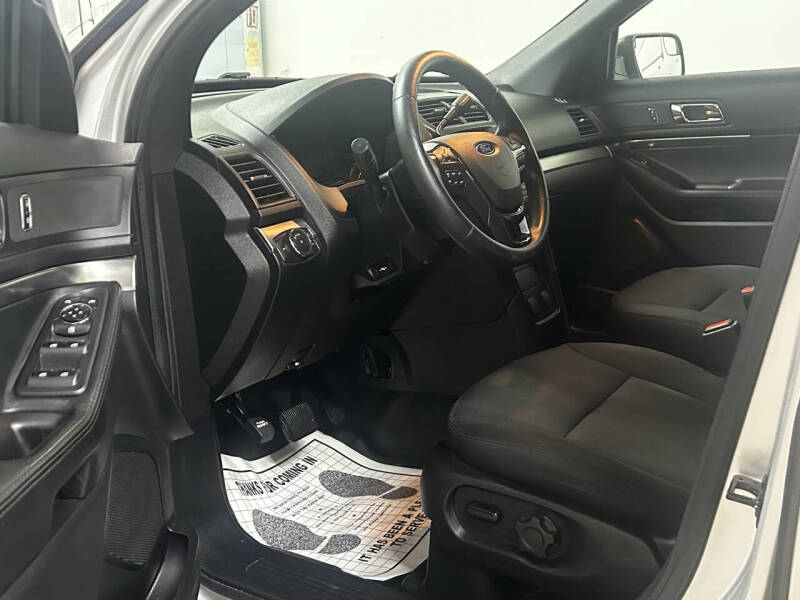 2017 Ford Explorer Police Interceptor Utility