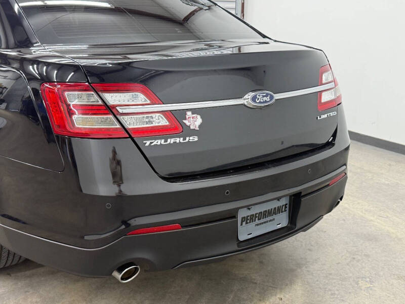 2019 Ford Taurus Limited