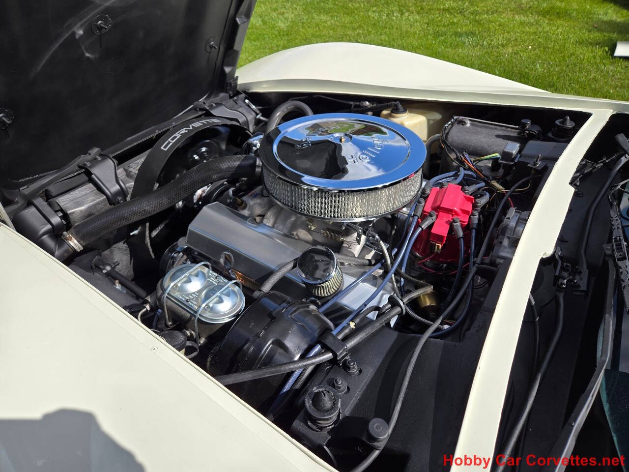 1976 Chevrolet Corvette 24