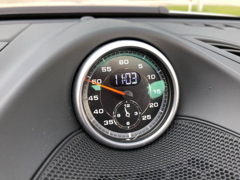 2013 Porsche Cayenne GTS