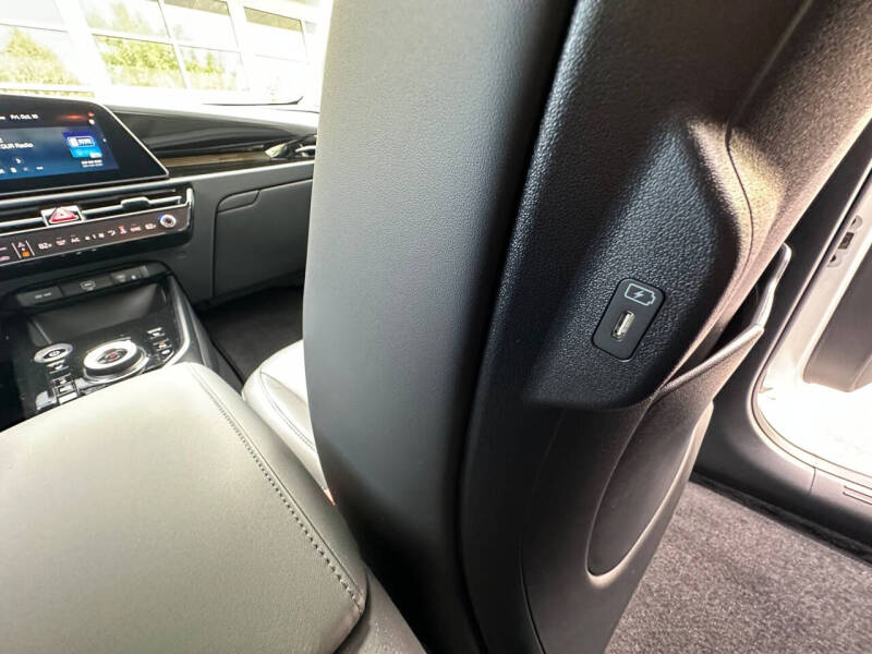 2025 Kia Niro EV Wind