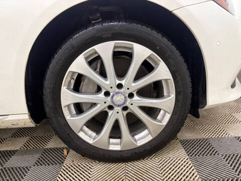 2017 Mercedes-Benz E-Class E 300 4MATIC