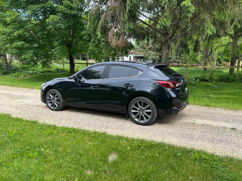 2018 Mazda MAZDA3 Grand Touring