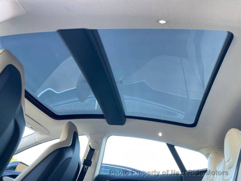 2013 Tesla Model S Performance