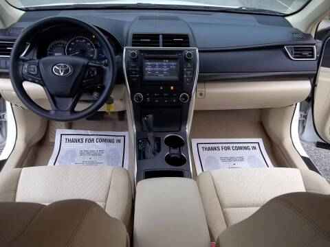 2015 Toyota Camry LE