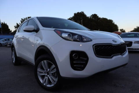 2019 Kia Sportage for sale at OCEAN AUTO SALES in Miami FL