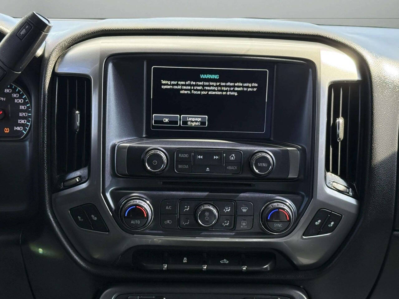 ChevroletSilverado 150017