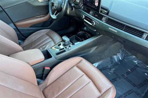 2021 Audi A4 quattro Premium 40 TFSI